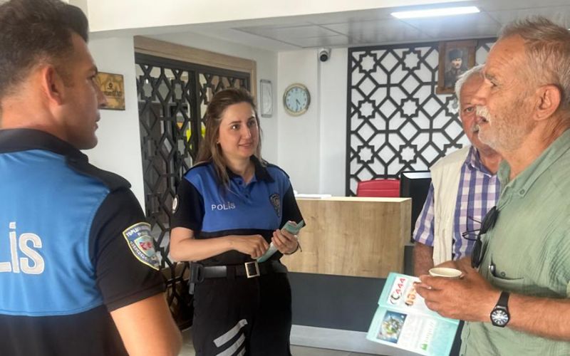 Bartın Toplum Destekli Polislik Şube Müdürlüğünce Yürütülen "Kapı Zili Kim O?" Projesiyle Hırsızlık ve Dolandırıcılığa Karşı Farkındalık Artıyor