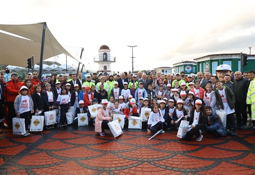 Trabzon'da Çocuk Trafik Eğitim Pisti Bakanımız Sn. Süleyman Soylu'nun Katılımı İle Açıldı