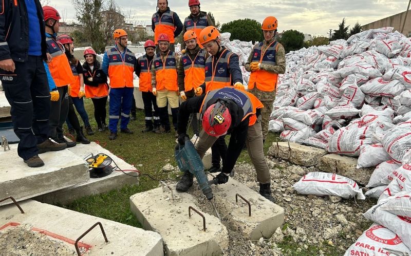 E-Devlet’ten Gönüllü Olan Vatandaşlara Afet Eğitimi