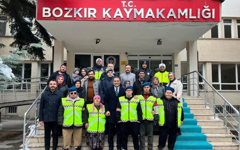 Bozkır’da Down Sendromlu Çocuklara Trafik Eğitimi Verildi