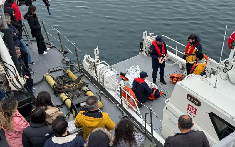 Sahil Güvenlik Komutanlığı Tarafından Tıbbi Tahliye Eğitim Faaliyeti Gerçekleştirildi