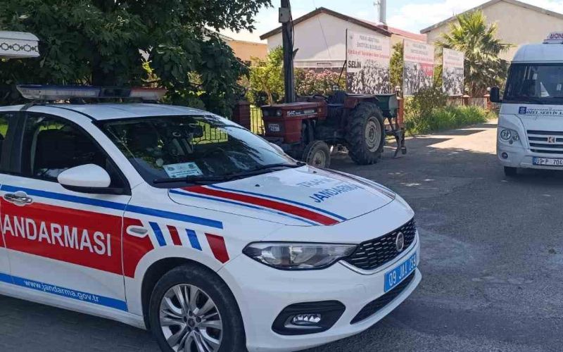 Aydın'da Jandarma Ekipleri Emniyet Kemerinin Önemine Dikkat Çekti