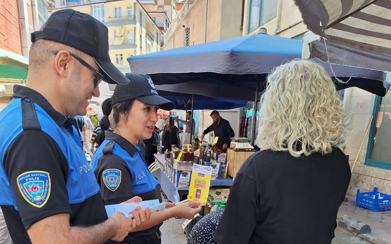 Kırıkkale Emniyetinden Esnaf ve Vatandaşlara KADES ve Dolandırıcılık Hakkında Bilgilendirme Yapıldı