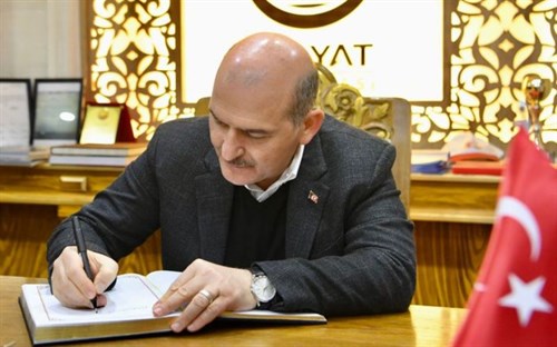 Bakanımız Sn. Süleyman Soylu, Mardin Midyat Belediyesi'ni ziyaret etti.