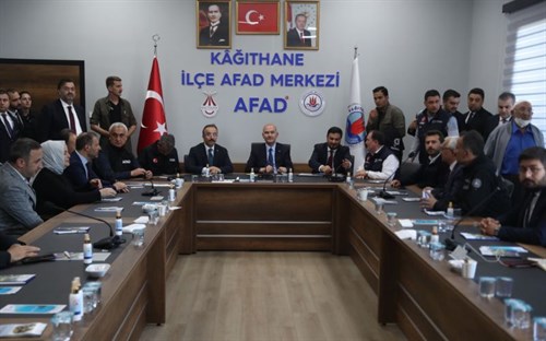 Afet ve Acil Durum Yönetimi (AFAD) Başkanlığı koordinasyonunda İstanbul'da düzenlenen "Tahliye, Yerleştirme ve Planlama Tatbikatı", BakanıMIZ Sn. Süleyman Soylu'nun katılımıyla başladı.