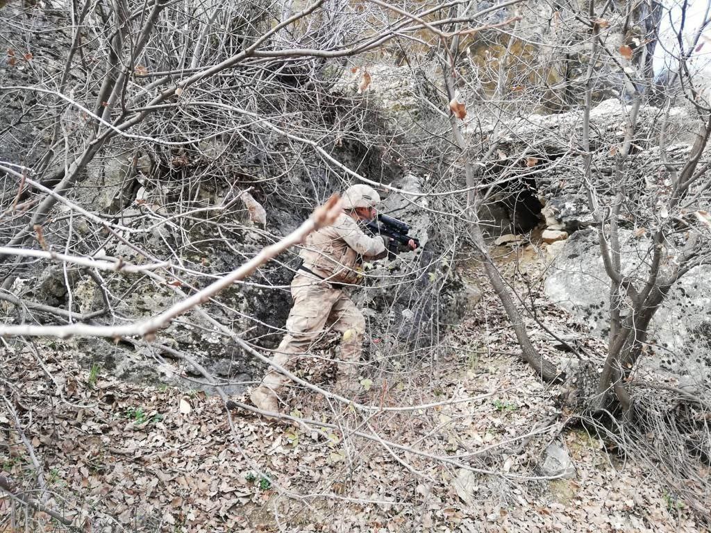 Eren Abluka Sonbahar-Kış-20 Şehit Jandarma Komando Asteğmen Orhan Sancar Operasyonu Başlatıldı