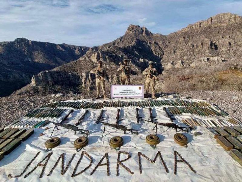 Eren Abluka Sonbahar Kış- 26 Operasyonu'nda Çok Sayıda Mühimmat Ele Geçirildi